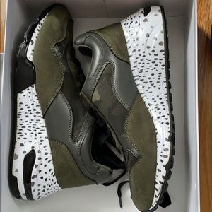 Steve Madden bena camo multi sneakers